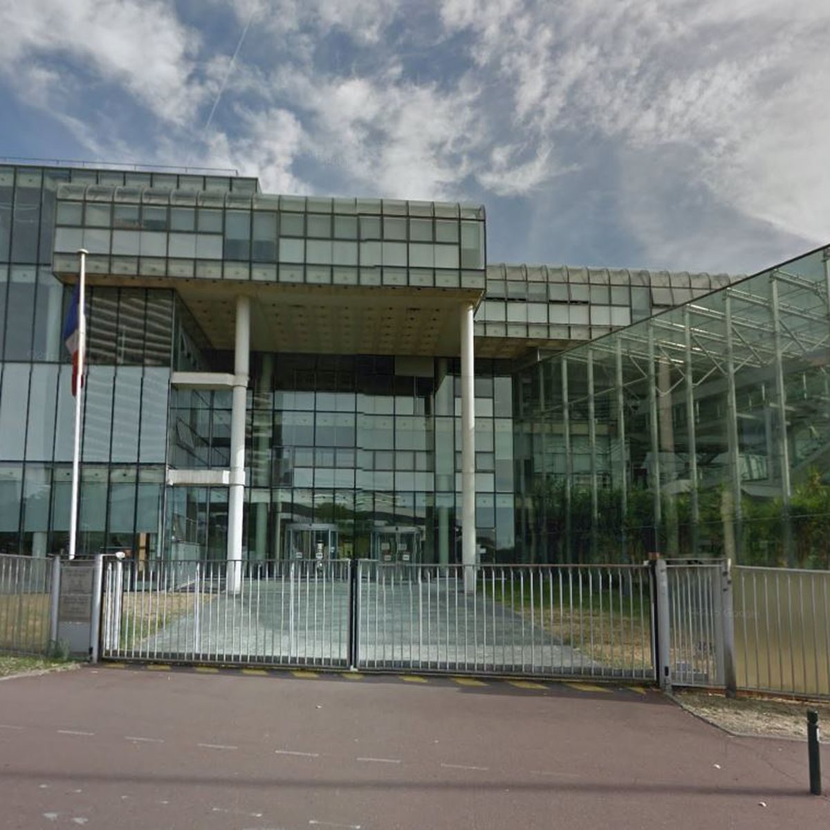 tribunal de commerce de Nanterre